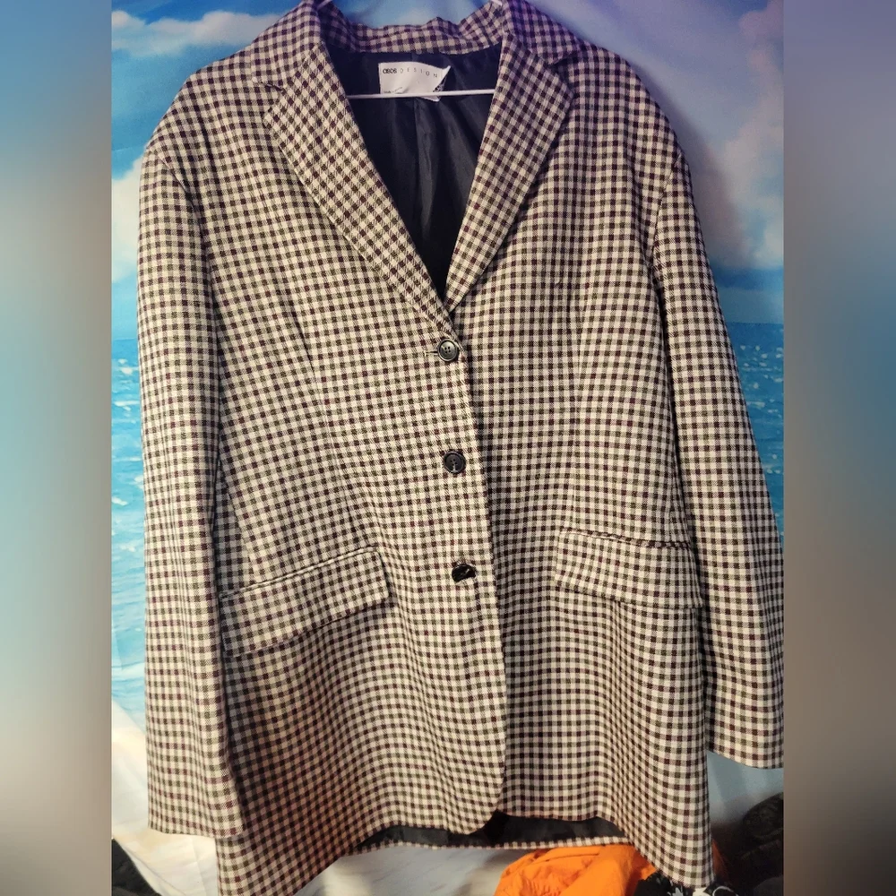 ASOS Design Women's Plaid Blazer Size 6‎